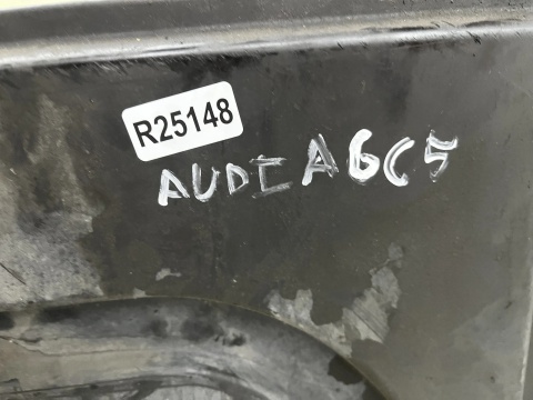 Osłona pod silnik Audi A6 C5 97-05r. płyta dolna podwozia pod silnik 4b0863822f