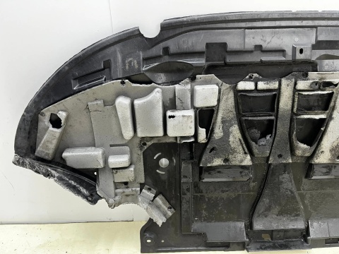 Osłona pod silnik Audi A6 C5 Passat B5 97-05r. płyta dolna podwozia 4b0863823c