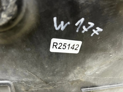 Osłona pod silnik Mercedes W177 W247 C118 H247 18r.- płyta dolna podwozia pod silnik a2475202600