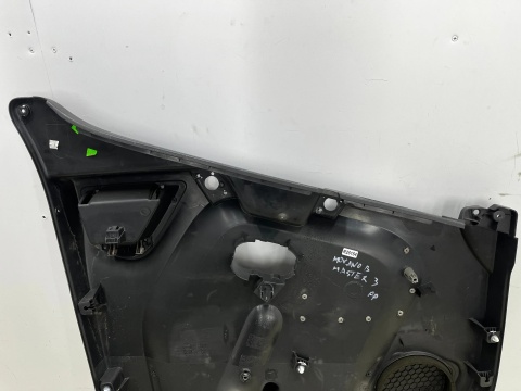Tapicerka Renault Master 3 III Movano B 10-24r. prawy przedni boczek drzwi pasażera prawy przód
