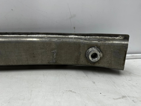 Belka zderzaka Audi A4 B9 8w Audi A5 II 8w F5 Coupe Sportback 15-24r. przód przednie wzmocnienie pasa 8w0807113