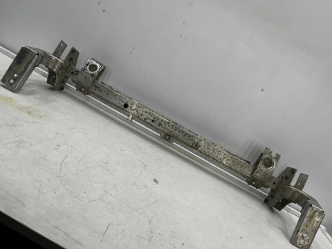 Belka zderzaka Mercedes w176 w246 CLA c117 GLA x156 11-18r. pas przedni dolne wzmocnienie chłodnic a2466200019