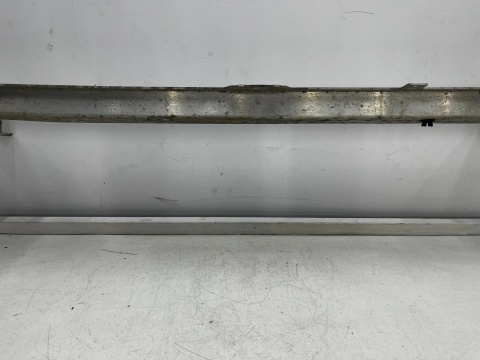 Belka zderzaka Mercedes w176 w246 CLA c117 GLA x156 11-18r. pas przedni dolne wzmocnienie chłodnic a2466200019