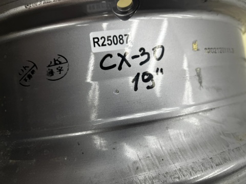 Felga aluminiowa Mazda CX-30 19r.- felga r18 cali 7jx18 ET45 5x114,3 pojedyncza oryginalna 9965-78-7080