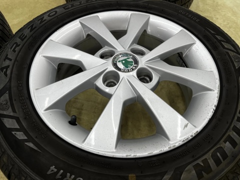 Felgi aluminiowe VW up! Skoda Citigo Seat Mii 5jx14 ET35 4x100 felgi r14 cali KOMPLET opony wielosezonowe 175/65/14