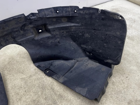 Nadkole Opel Crossland X 17-24r. prawe przednie ORYGINALNE prawy przód 39123515