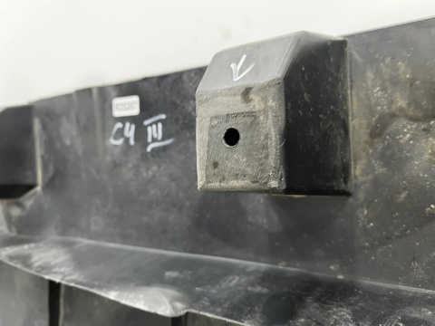 Osłona pod zderzak Citroen C4 III 20r.- przednia płyta dolna podwozia pod silnik 9834979980