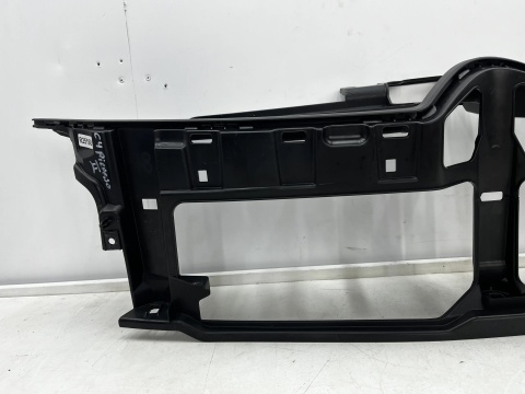 Pas przedni Citroen C4 Picasso II SpaceTourer 13-19r. wzmocnienie górne mocowanie atrapy osłona pasa plastikowa 9676051877