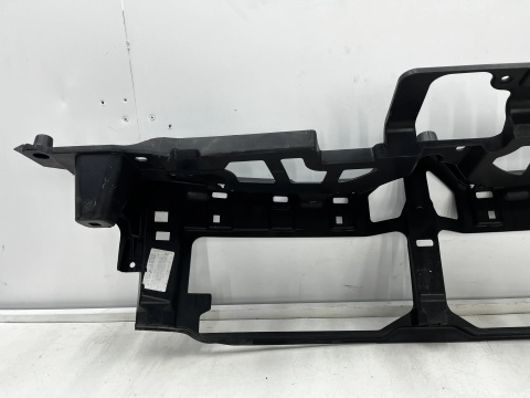 Pas przedni Citroen C4 Picasso II SpaceTourer 13-19r. wzmocnienie górne mocowanie atrapy osłona pasa plastikowa 9676051877