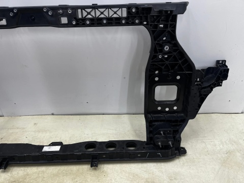 Pas przedni Kia Sportage 5 V NQ 21r.- wzmocnienie czołowe ramka chłodnic oryginalny 64101-r2000