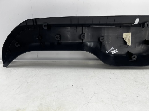 Tapicerka Mercedes Vito w447 2014r.-boczek klapy bagażnika osłona zamka szyby otwieranej a4477400851