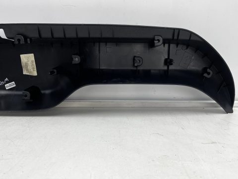 Tapicerka Mercedes Vito w447 2014r.-boczek klapy bagażnika osłona zamka szyby otwieranej a4477400851