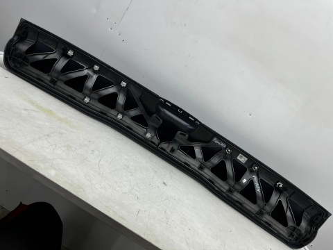 Blenda bagażnika Ford Galaxy Mk4 IV 15-23r. listwa nakładka klapy bagażnika ślizgi EM2B-U423A40