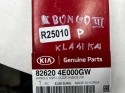 Klamka Kia Bongo K2500 K2700 K3000 3 III 04r.- prawa przednia wewnętrzna rączka 826204e000gw