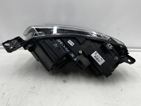 Lampa reflektor Citroen Berlingo III IV 18-23r PRAWA przednia EU 9816824780