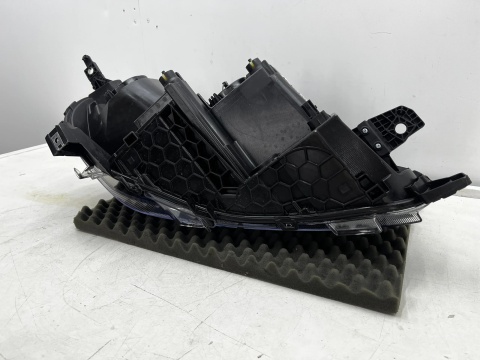 Lampa reflektor Toyota ProAce Expert Jumpy Scudo Ulysse Vivaro C Life 23r.- LIFT EU lewa przednia Europa 9847198380