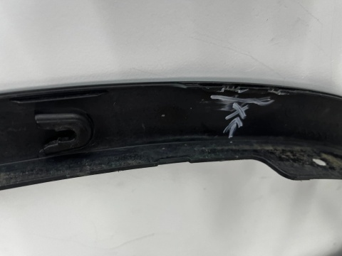 Listwa BMW X1 F48 15-22r. lewy przedni rant nadkola błotnika zderzaka nakładka lewy przód 7332337