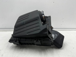 Obudowa filtra powietrza Opel Insignia A 08-17r 2.0 CDTI 55560889