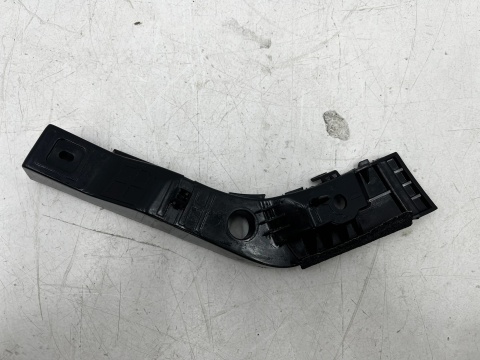 Ślizg Hyundai i30 1 I 07-12r. lewe przednie mocowanie uchwyt zderzaka wspornik 865132r000
