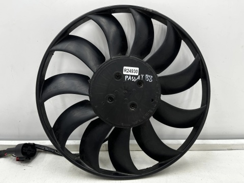 Wentylator chłodnicy VW Passat B8 Touran 2 II Tiguan 2 II 16r.- wiatrak 3q0959455b