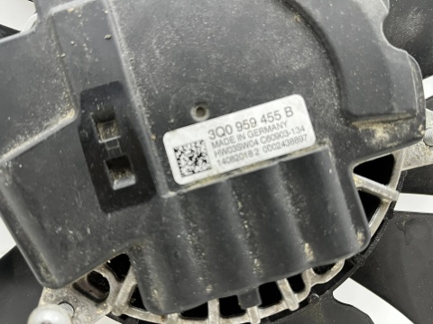 Wentylator chłodnicy VW Passat B8 Touran 2 II Tiguan 2 II 16r.- wiatrak 3q0959455b