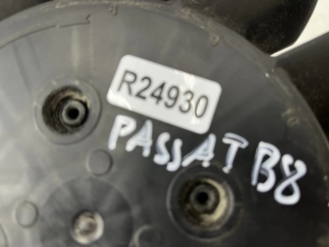 Wentylator chłodnicy VW Passat B8 Touran 2 II Tiguan 2 II 16r.- wiatrak 3q0959455b
