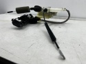 Zamek drzwi Mercede CLS W218 C218 10-18r. prawy przedni zamek drzwi 4 pin a2047203035