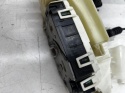 Zamek drzwi Mercede CLS W218 C218 10-18r. prawy przedni zamek drzwi 4 pin a2047203035