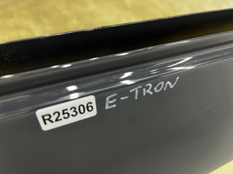 Drzwi Audi E-Tron Q8 E-Tron 18-25r. prawe tylne prawy tył