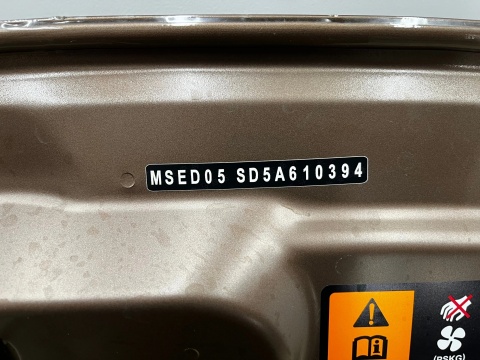 Maska Mazda 6 6E EZ-6 24r.- pokrywa silnika