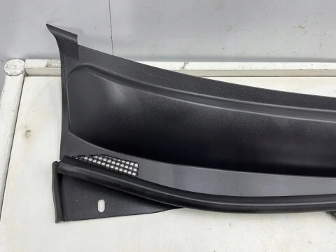 Podszybie Opel Insignia A 08-11r. górne listwa uszczelka KOMPLET Europa