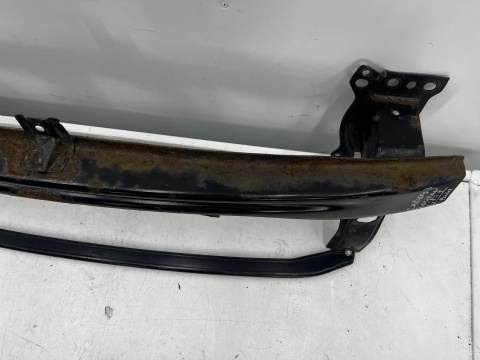 Belka zderzaka VW Caddy 3 III Lift Touran I Lift 10-15r. przednie wzmocnienie pasa dolne chłodnic przód 1t0807109d 5k0807651d