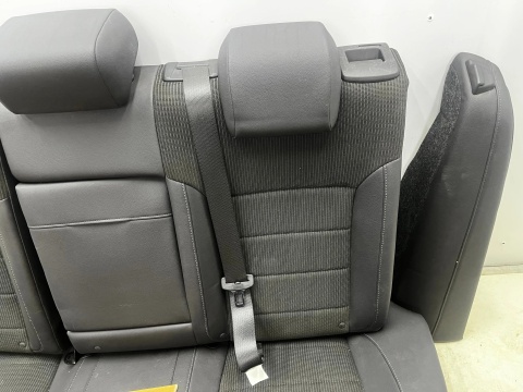 Fotele Opel Insignia A Kombi 08-17r. półskóra manualne EUROPA