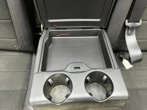Fotele Opel Insignia A Kombi 08-17r. półskóra manualne EUROPA