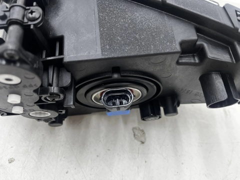 Lampa reflektor Kia Niro I 16-19r. NOWY lewy przedni halogen LED w zderzak oryginalny DRL 92201g5000