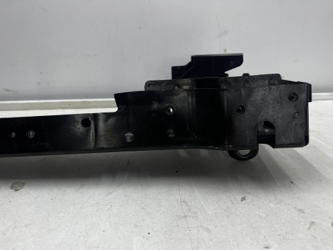 Pas przedni Skoda Enyaq iV 20r.- belka wzmocnienie górne mocowanie poprzeczka 5la805563