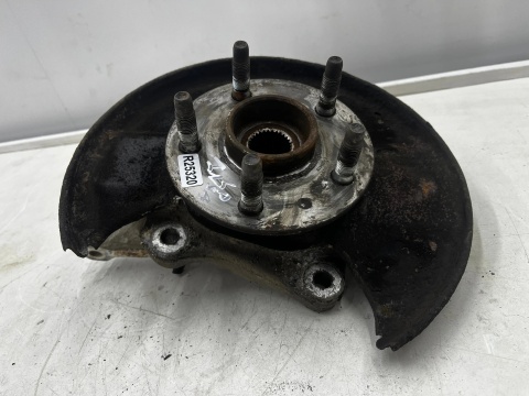 Zwrotnica Opel Insignia A Saab 9-5 II 08-17r. 2.0 CDTi PRAWA lewa piasta z czujnikiem ABS lewy przód