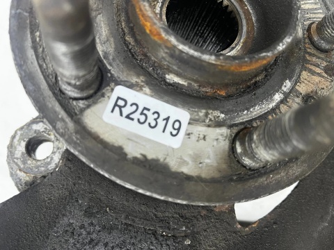 Zwrotnica Opel Insignia A Saab 9-5 II 08-17r. 2.0 CDTi PRAWA przednia piasta z czujnikiem ABS prawy przód