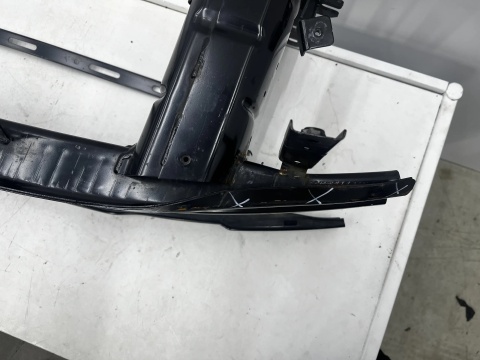 Belka zderzaka VW id.4 id.5 Enyaq Elroq Audi Q4 E-tron 21r.- pas przedni przednie wzmocnienie dolne chłodnic 11a807109d