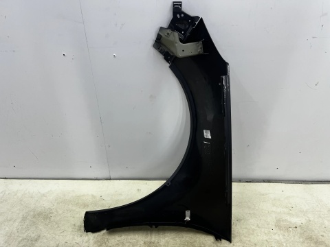 Błotnik Opel Insignia A 08-17r. prawy przedni kolor z177 prawy przód