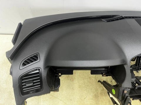Deska rozdzielcza Opel Insignia A 08-13r. konsola poduszki powietrzne pasy