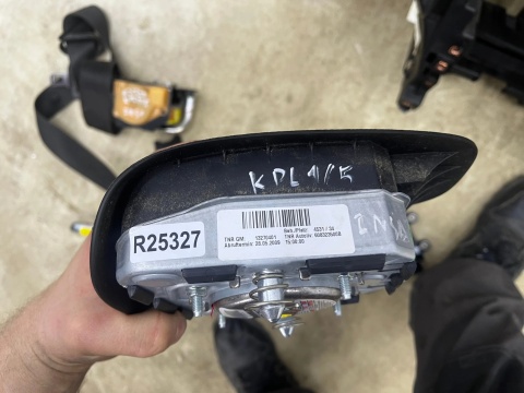 Deska rozdzielcza Opel Insignia A 08-13r. konsola poduszki powietrzne pasy