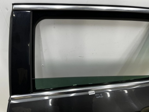Drzwi Opel Insignia A I 08-17r. Kombi lewe tylne lewy tył Z177