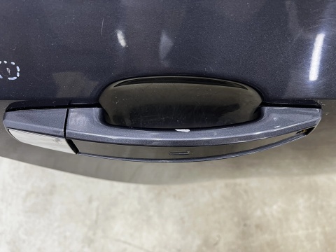 Drzwi Opel Insignia A I 08-17r. Kombi prawe tylne prawy tył Z177
