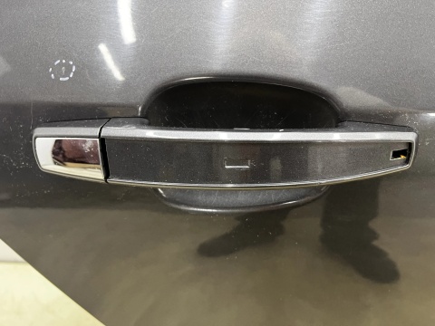 Drzwi Opel Insignia A I 08-17r. Kombi prawe tylne prawy tył Z177