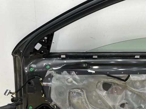 Drzwi Opel Insignia A I 08-17r. prawe przednie prawy przód Z177