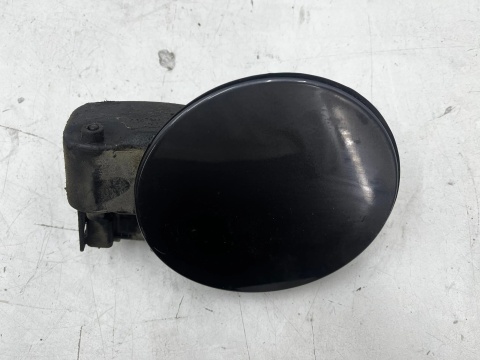 Klapka wlewu paliwa Opel Insignia A HB sedan kombi 08-17r. kolor Z177
