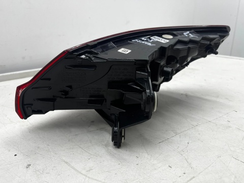 Lampa Audi Q8 e-tron Q8 e-tron Sportback 18r.- LEWA tylna w błotnik LED lewy tył EU 4ke945091d