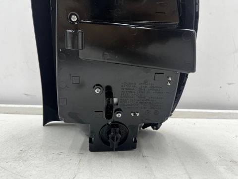 Lampa Mini One Cooper Cabrio III F55 F56 F57 13-24r. Lift NOWA lewa tylna LED EU Oryginalna w błotnik 5D 3D lewy tył 7435133