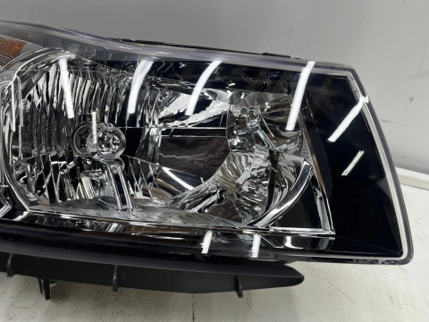Lampa reflektor Chevrolet Cruze I 1 j300 09-12r. NOWA prawa przednia oryginał Europa prawy przód 95137776